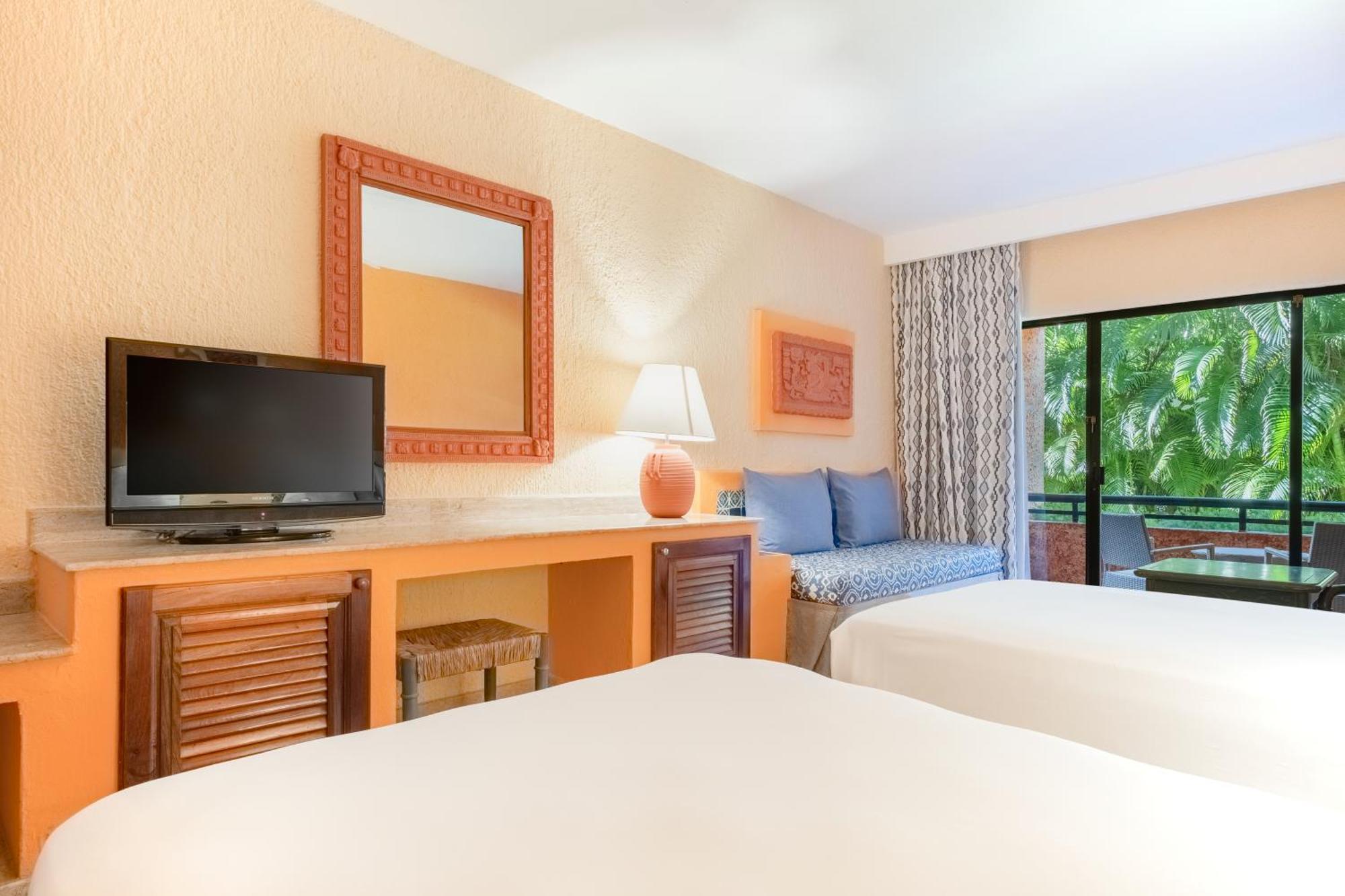 Iberostar Waves Tucan Плая дел Кармен Стая снимка